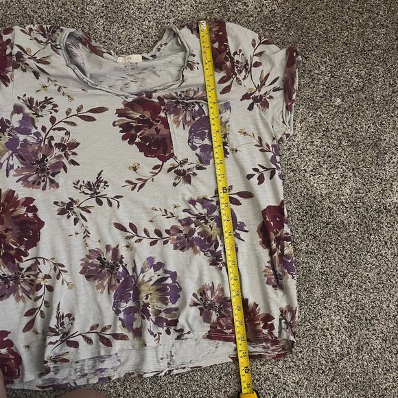 Anthropologie t.la burgandy floral v-neck tee shirt sz Large - Picture 6 of 9